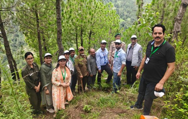 Sarvaangeen Krishi Samadhan Foundation द्वारा वन महोत्सव-2026: चंबा में 300 पौधों का वृक्षारोपण